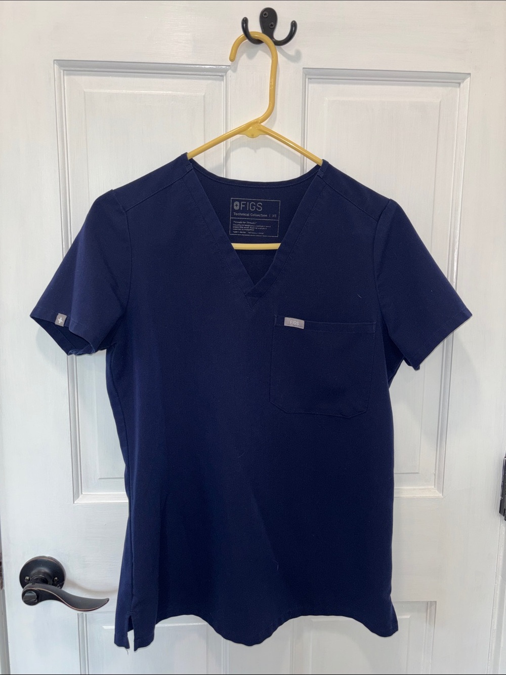 Figs Catarina Scrub Top - Navy